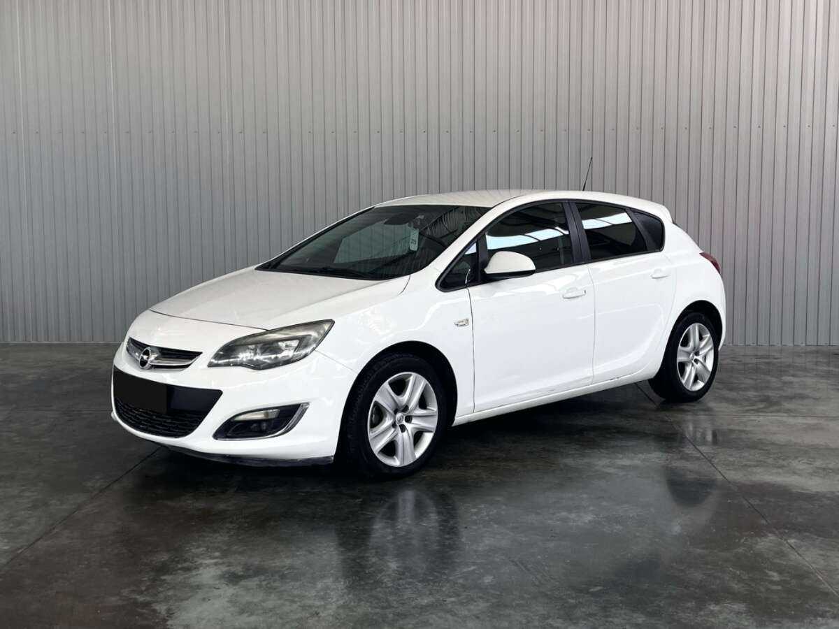 Купить Opel Astra, 2012, 98 086 км.. Фото: #0