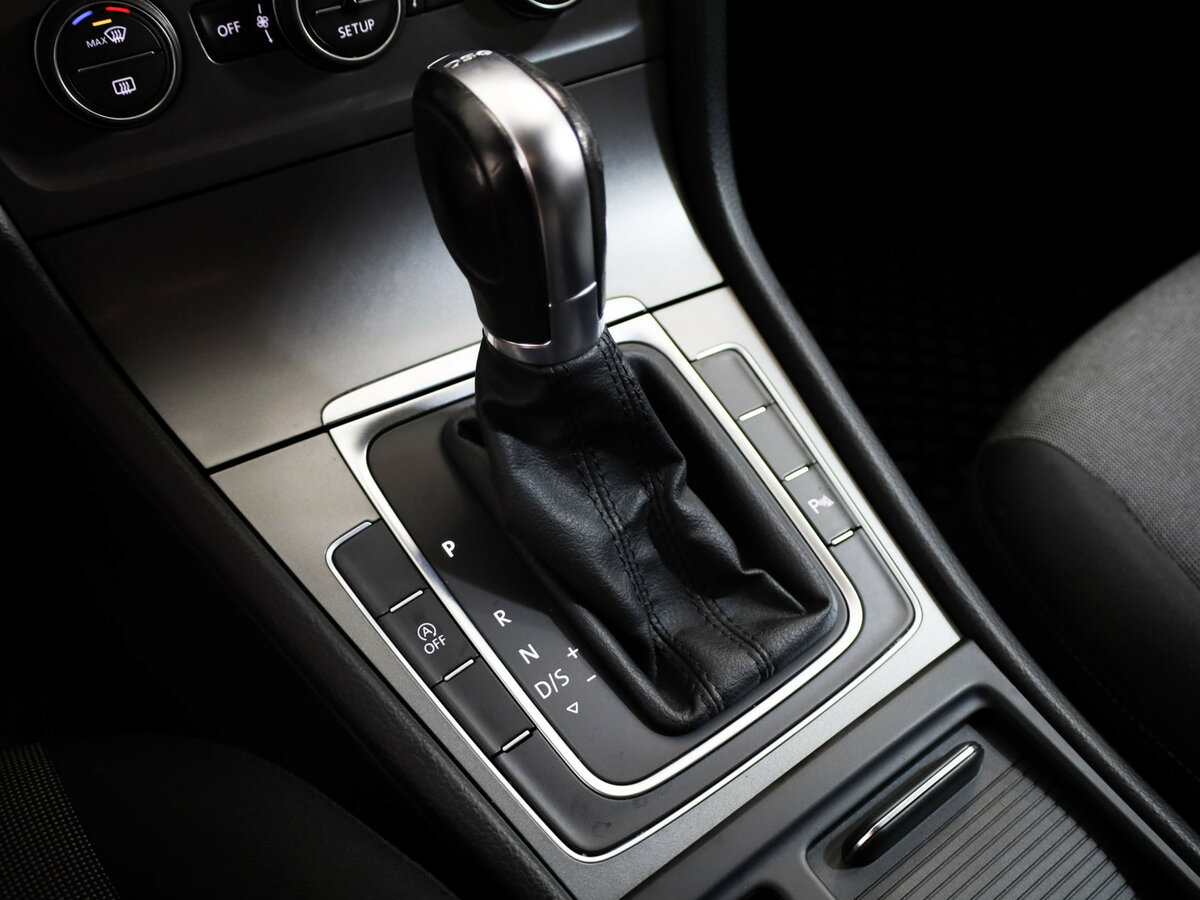 Купить Volkswagen Golf, 2013, 198 842 км.. Фото: #14