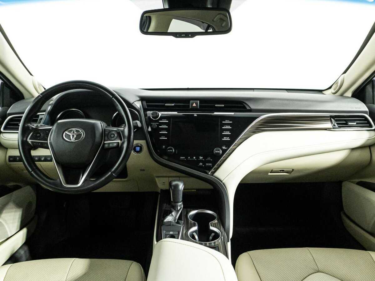 Купить Toyota Camry, 2018, 81 286 км.. Фото: #12