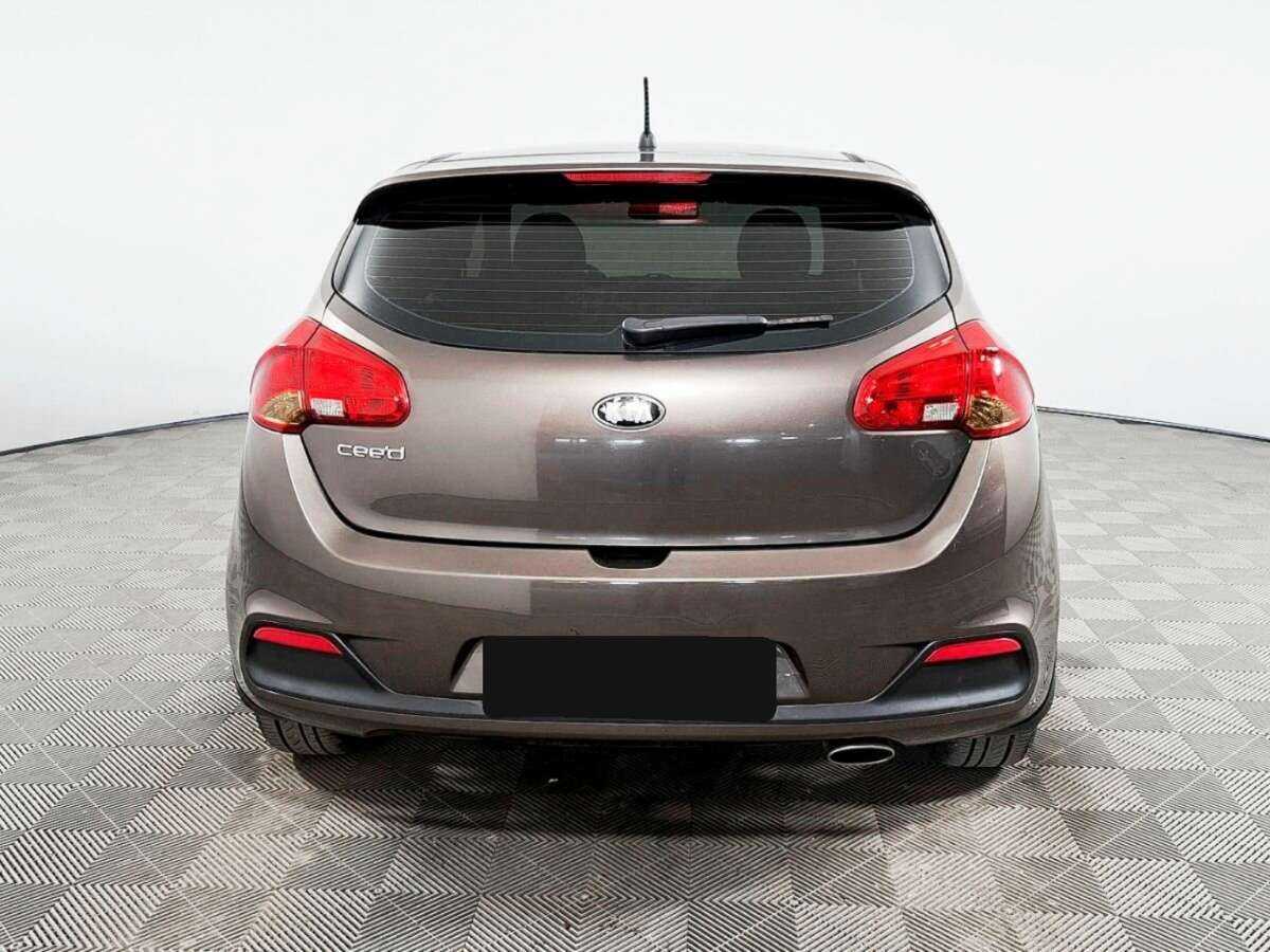 Купить Kia Ceed, 2012, 192 500 км.. Фото: #4