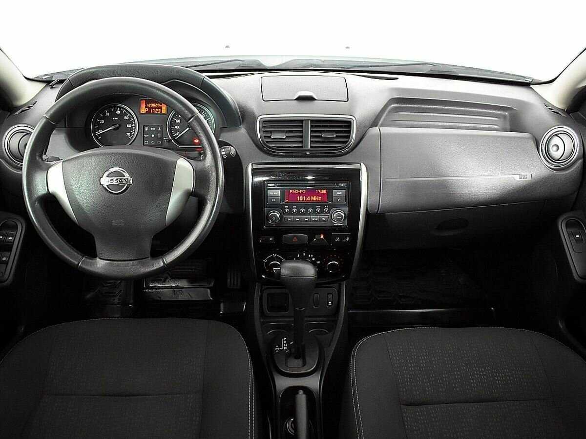 Купить Nissan Terrano, 2014, 123 611 км.. Фото: #9