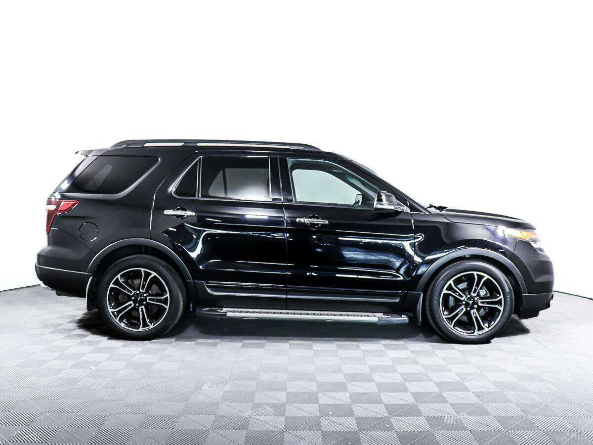 Купить Ford Explorer, 2013, 135 054 км.. Фото: #3