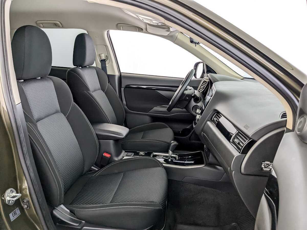 Купить Mitsubishi Outlander, 2021, 70 825 км.. Фото: #17