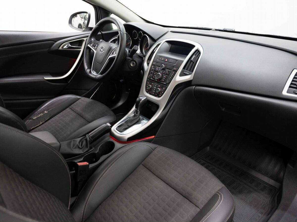 Купить Opel Astra, 2012, 190 009 км.. Фото: #9