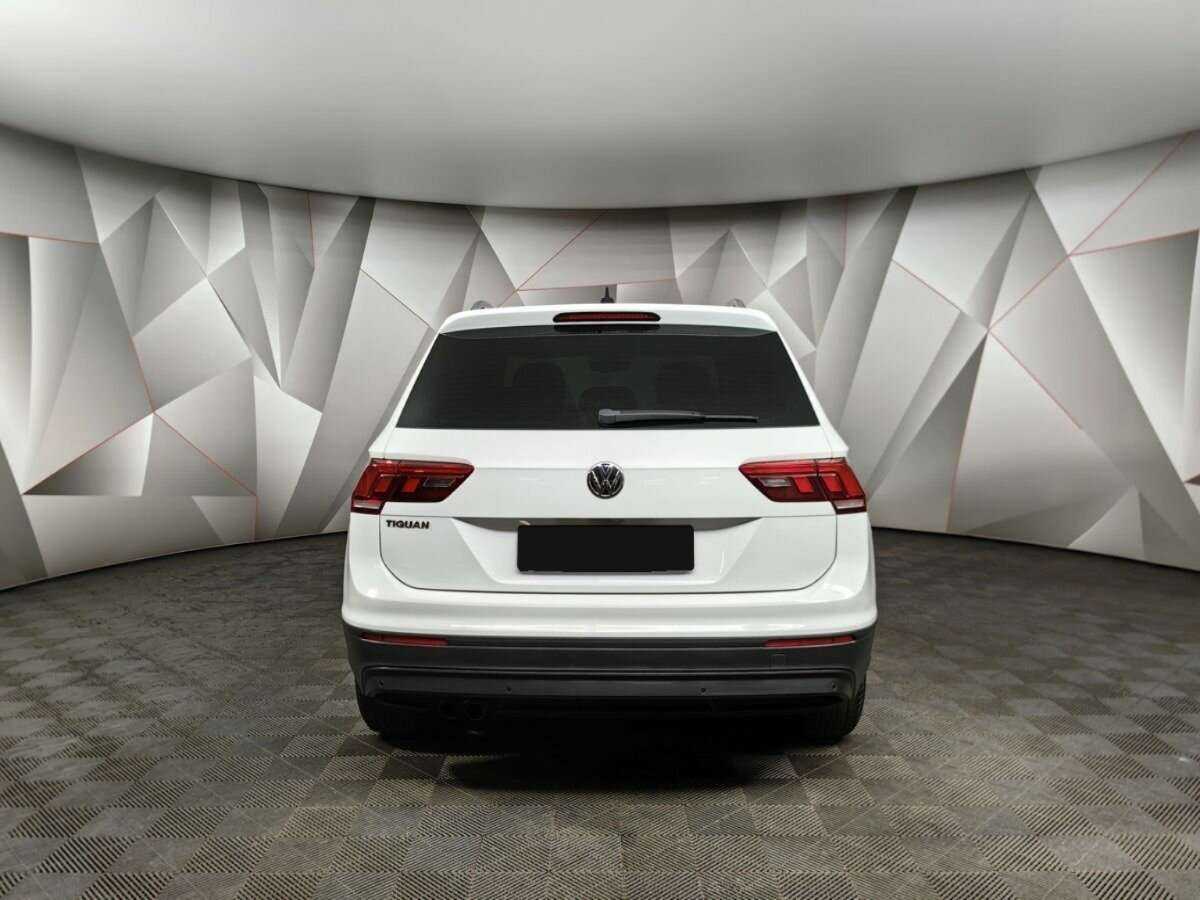 Купить Volkswagen Tiguan, 2018, 133 225 км.. Фото: #7