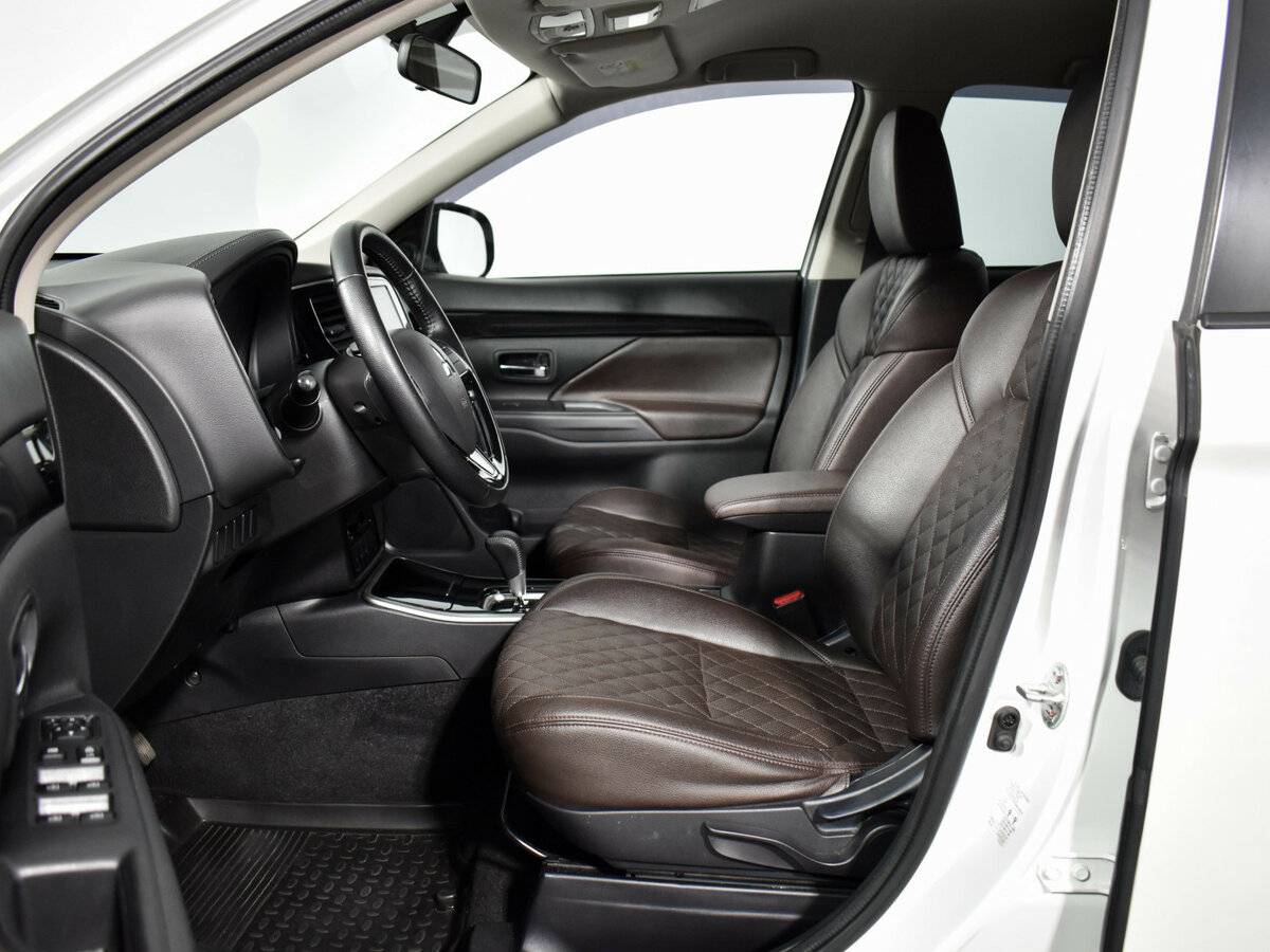 Купить Mitsubishi Outlander, 2019, 70 374 км.. Фото: #7