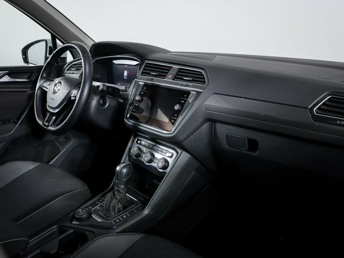 Купить Volkswagen Tiguan, 2018, 79 222 км.. Фото: #6
