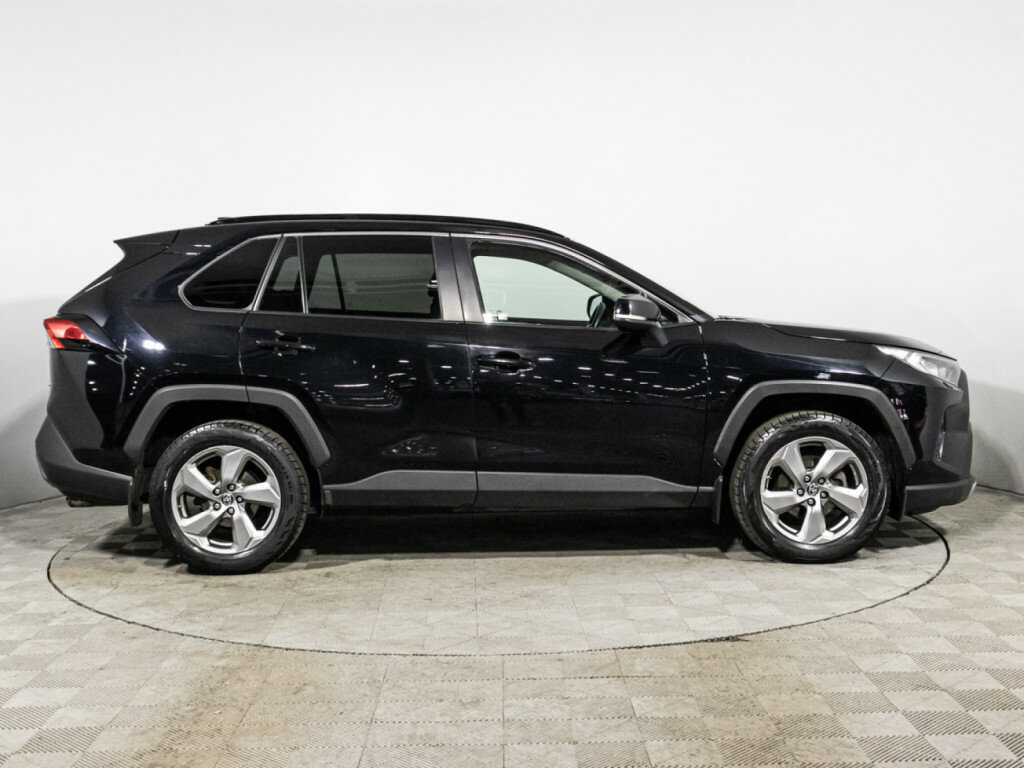 Купить Toyota RAV4, 2020, 129 776 км.. Фото: #3