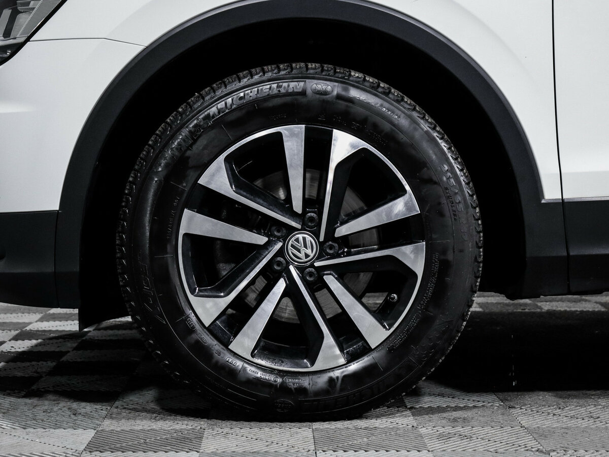 Купить Volkswagen Tiguan, 2020, 45 114 км.. Фото: #11