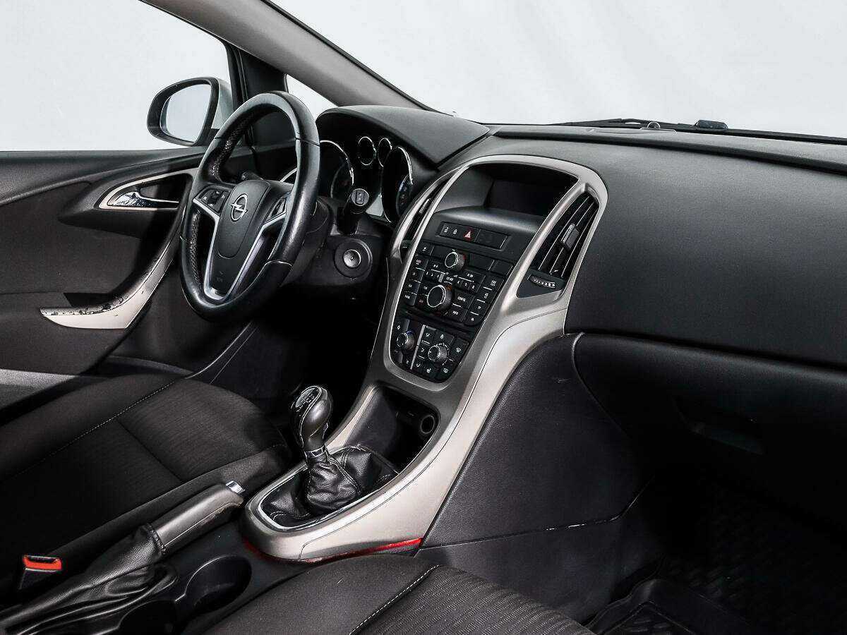 Купить Opel Astra, 2012, 122 397 км.. Фото: #10
