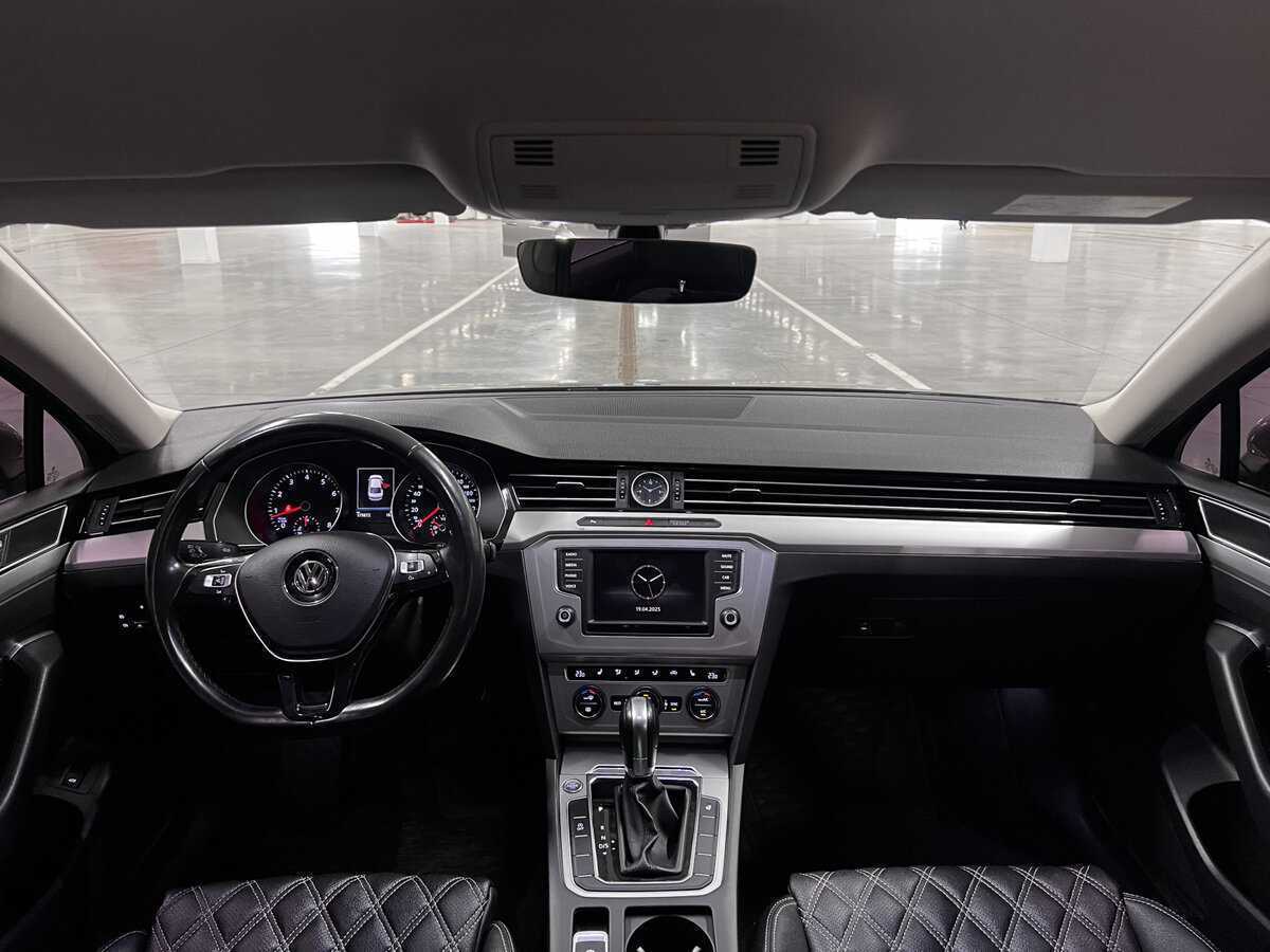 Купить Volkswagen Passat, 2016, 179 872 км.. Фото: #13