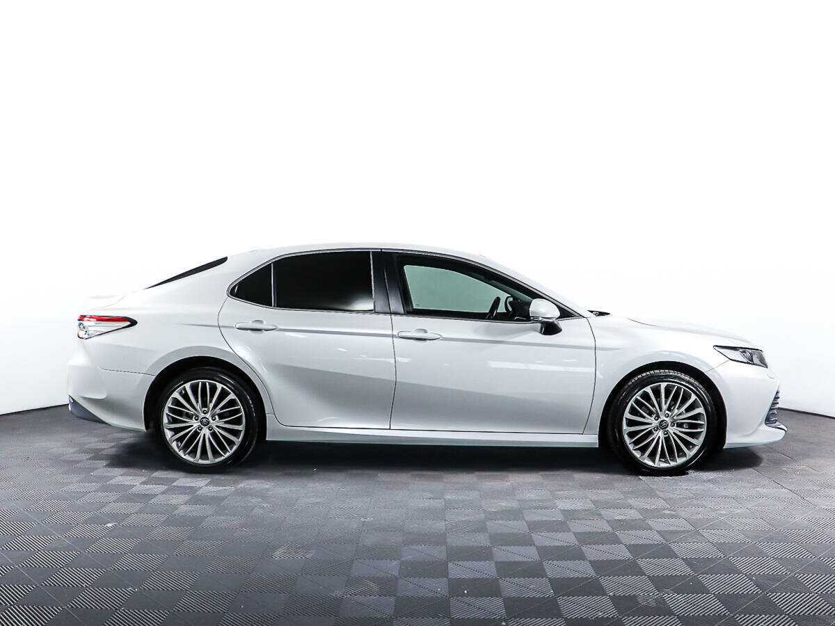 Купить Toyota Camry, 2020, 63 499 км.. Фото: #3