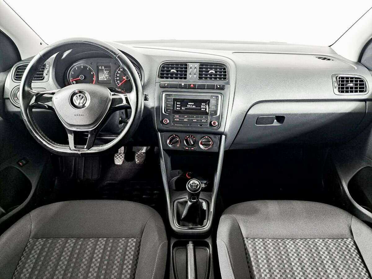 Купить Volkswagen Polo, 2015, 112 405 км.. Фото: #12