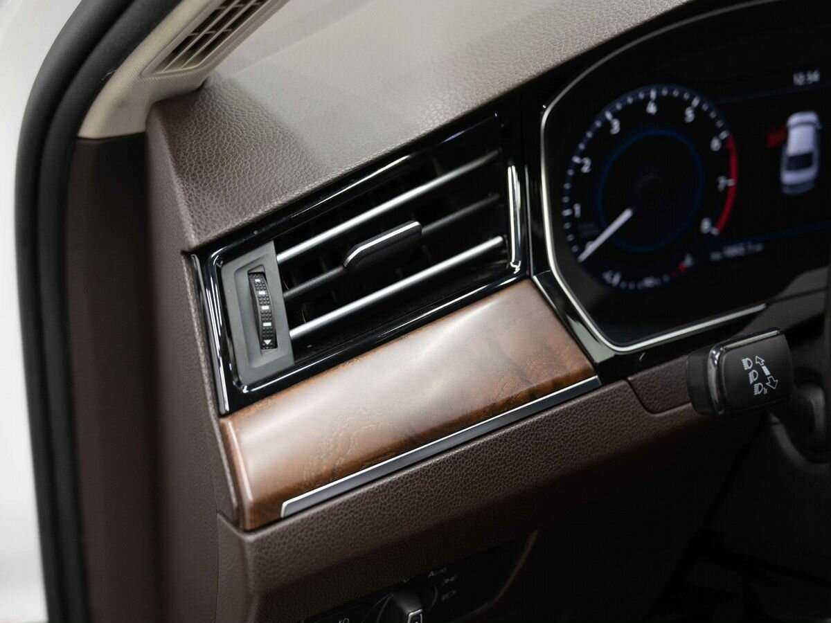 Купить Volkswagen Passat, 2016, 148 660 км.. Фото: #18