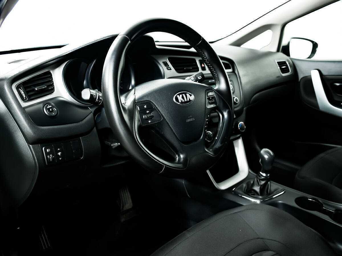 Купить Kia Ceed, 2014, 155 780 км.. Фото: #12