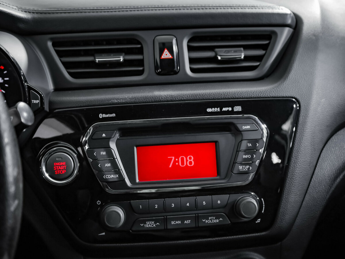 Купить Kia Rio, 2013, 118 747 км.. Фото: #10