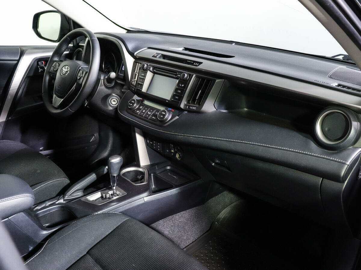Купить Toyota RAV4, 2015, 135 122 км.. Фото: #6