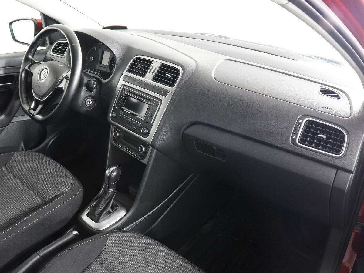 Купить Volkswagen Polo, 2015, 112 415 км.. Фото: #5