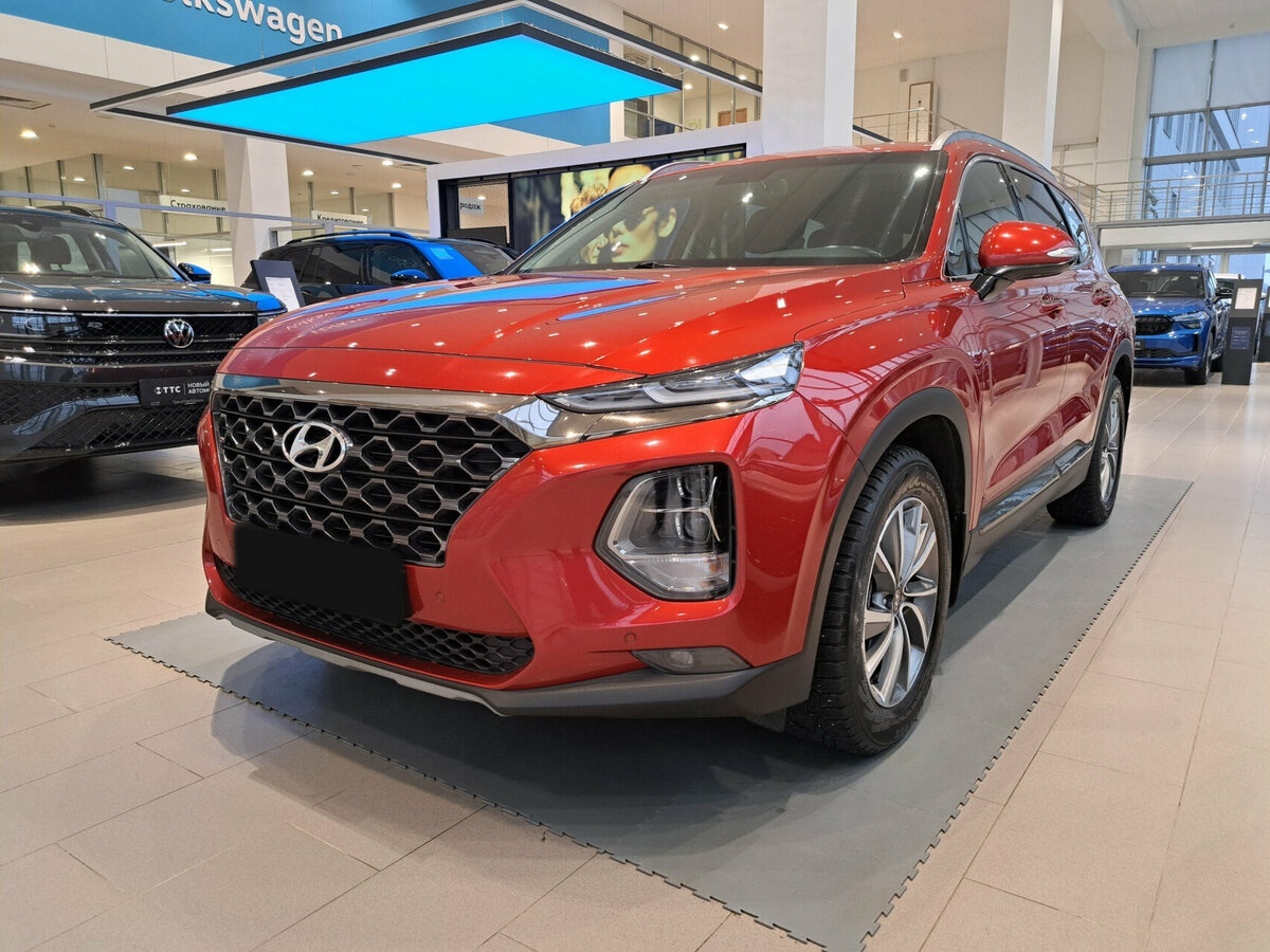 Купить Hyundai Santa Fe, 2019, 136 759 км.. Посмотреть фото