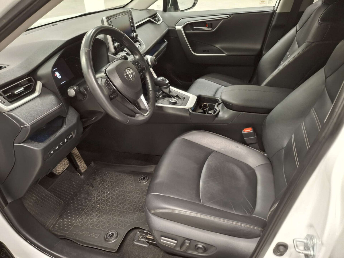 Купить Toyota RAV4, 2021, 92 501 км.. Фото: #14