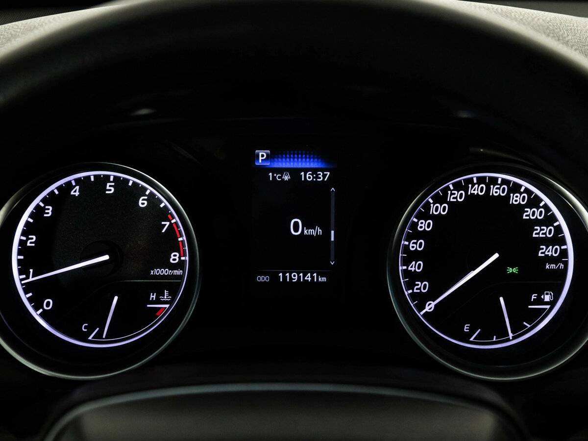Купить Toyota Camry, 2021, 119 139 км.. Фото: #17