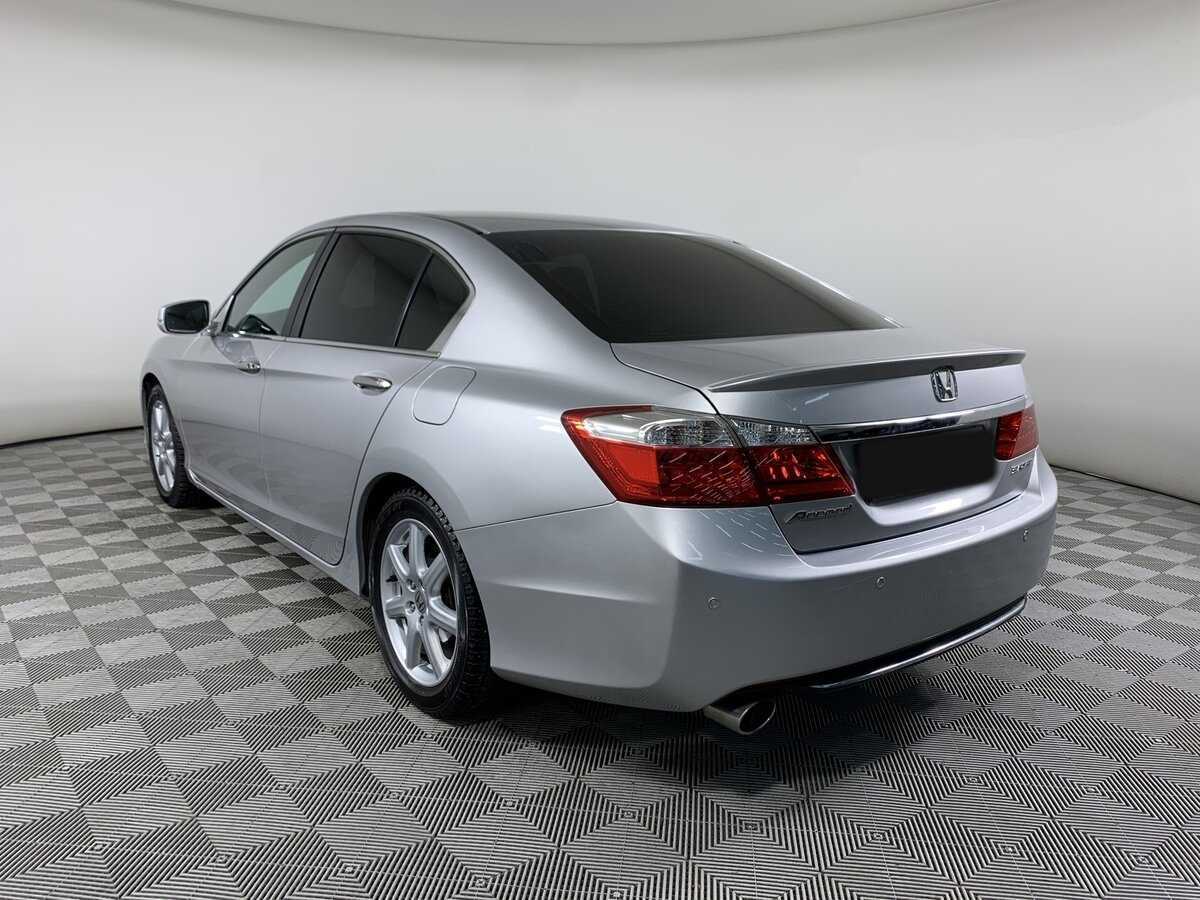 Купить Honda Accord, 2013, 117 473 км.. Фото: #5