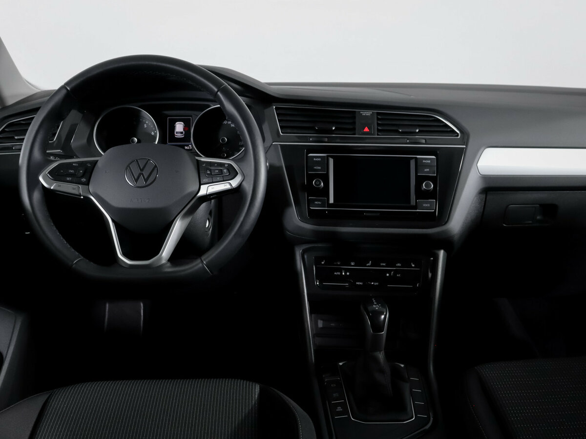 Купить Volkswagen Tiguan, 2021, 8 100 км.. Фото: #11