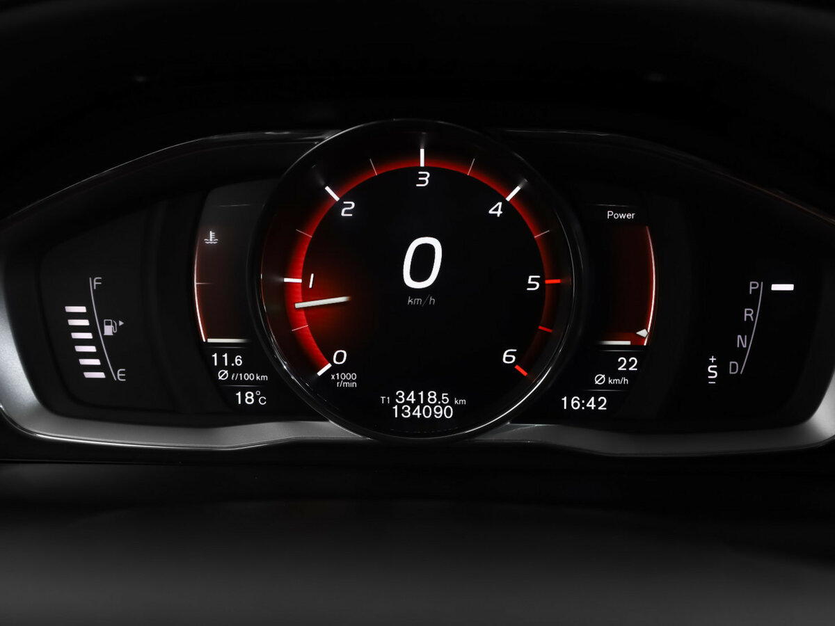 Купить Volvo XC60, 2017, 134 088 км.. Фото: #10