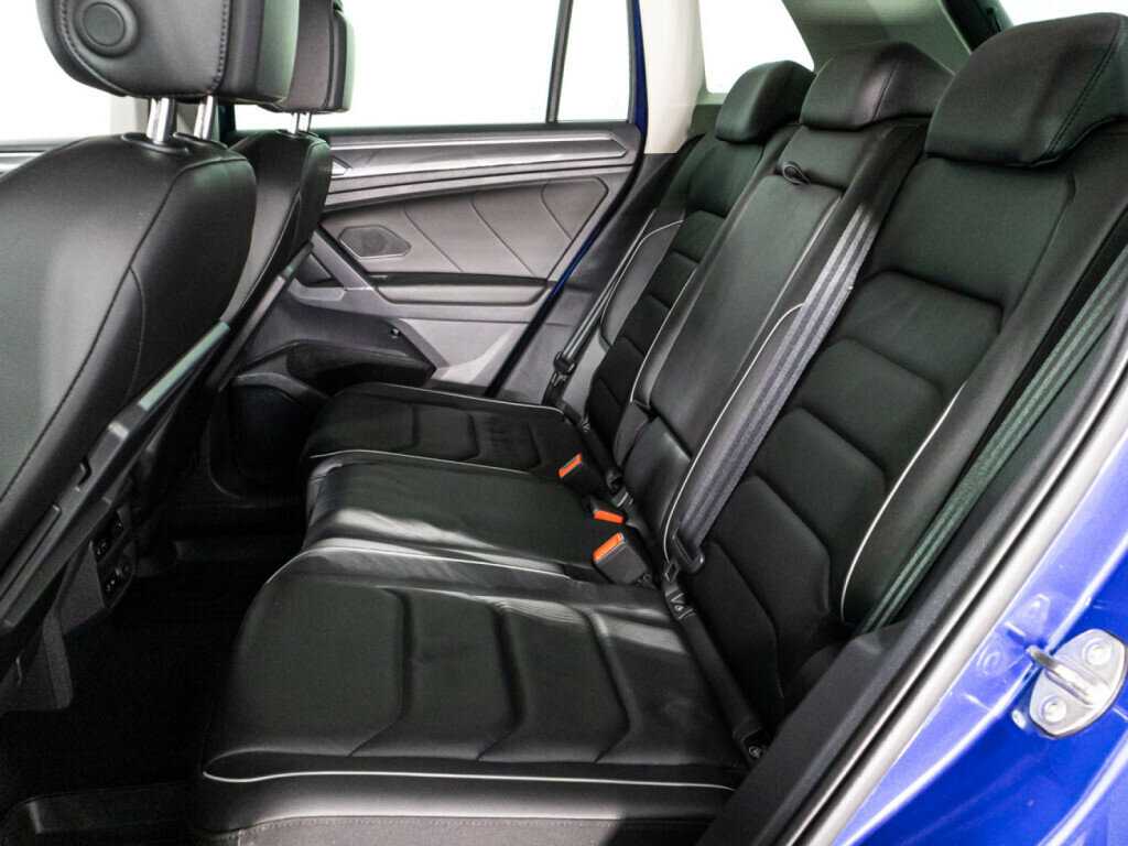 Купить Volkswagen Tiguan, 2018, 66 977 км.. Фото: #9