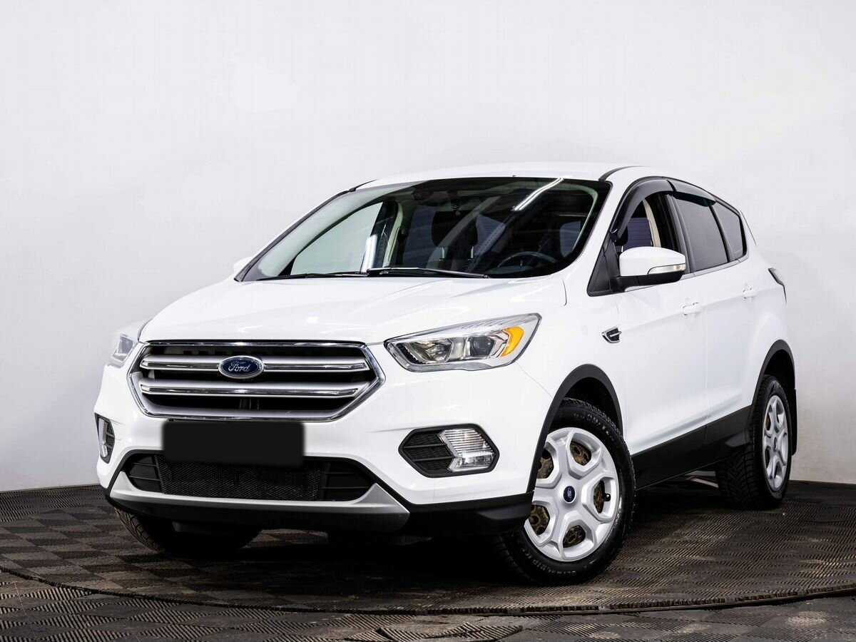 Купить Ford Kuga, 2017, 118 000 км.. Посмотреть фото