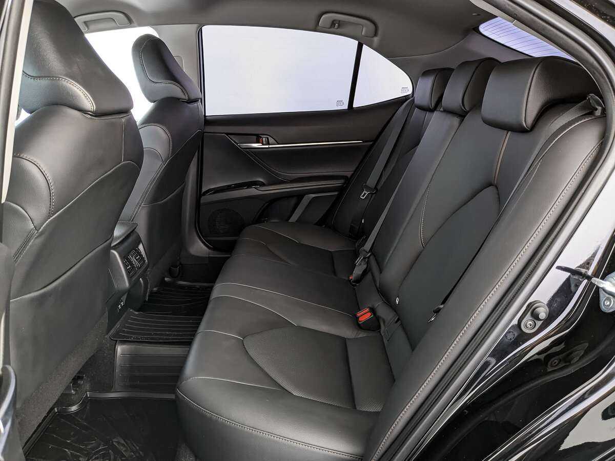 Купить Toyota Camry, 2019, 81 232 км.. Фото: #11