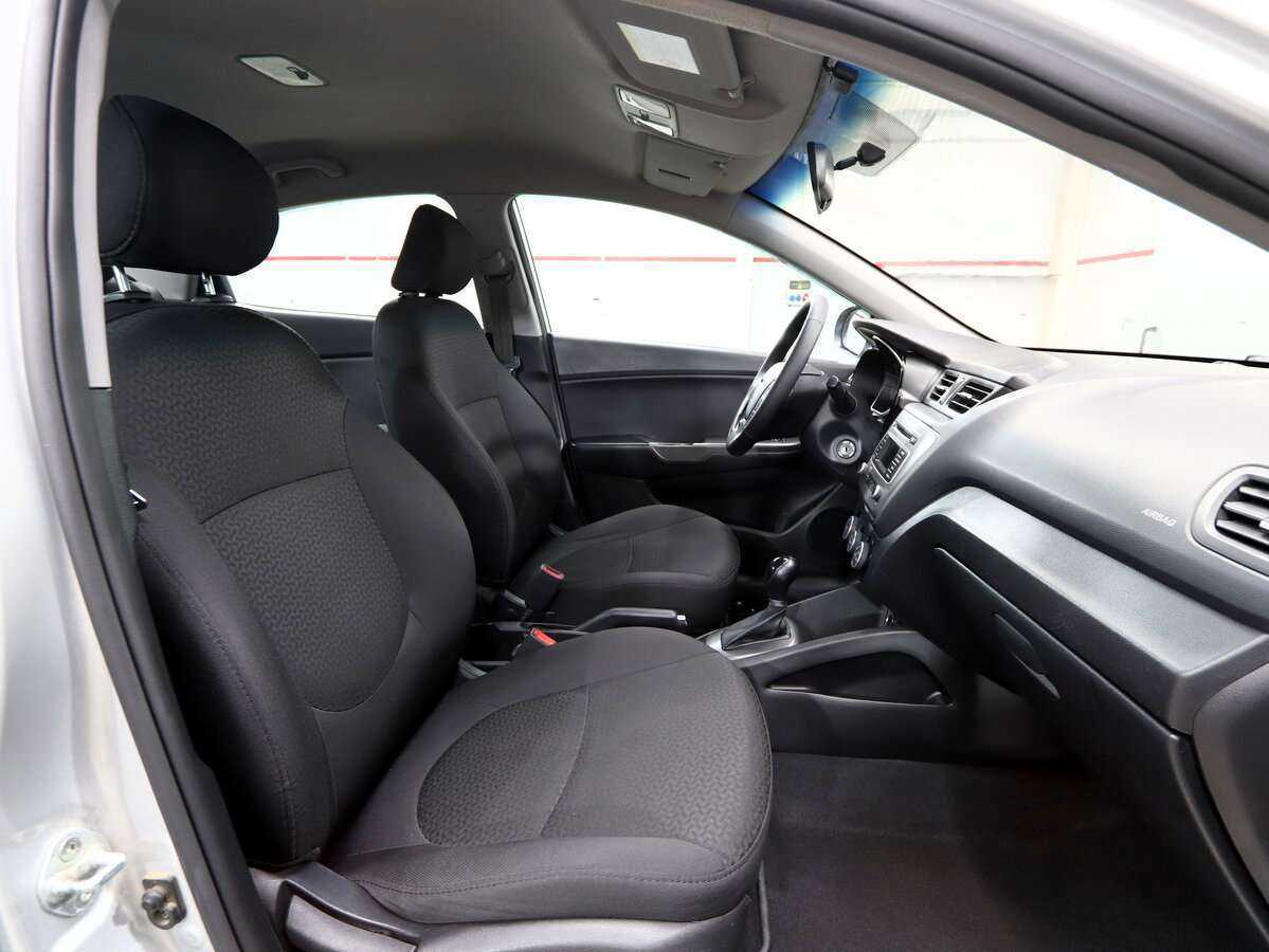 Купить Kia Rio, 2016, 220 000 км.. Фото: #9