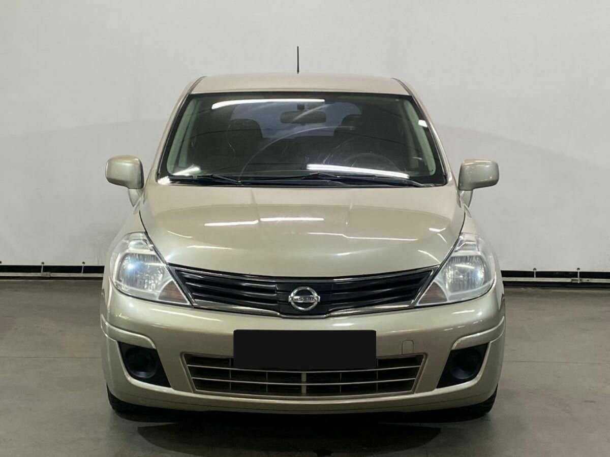 Купить Nissan Tiida, 2013, 211 000 км.. Фото: #1
