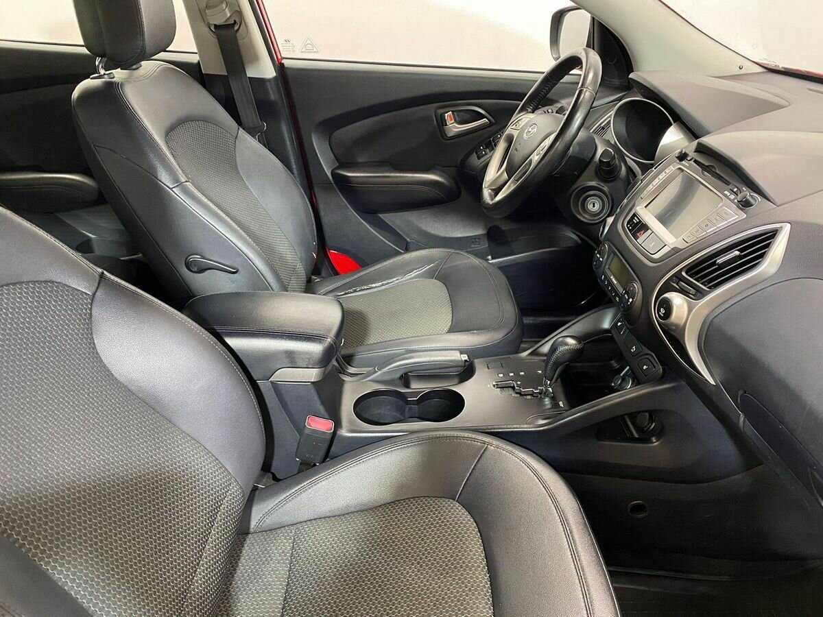 Купить Hyundai ix35, 2012, 147 250 км.. Фото: #9