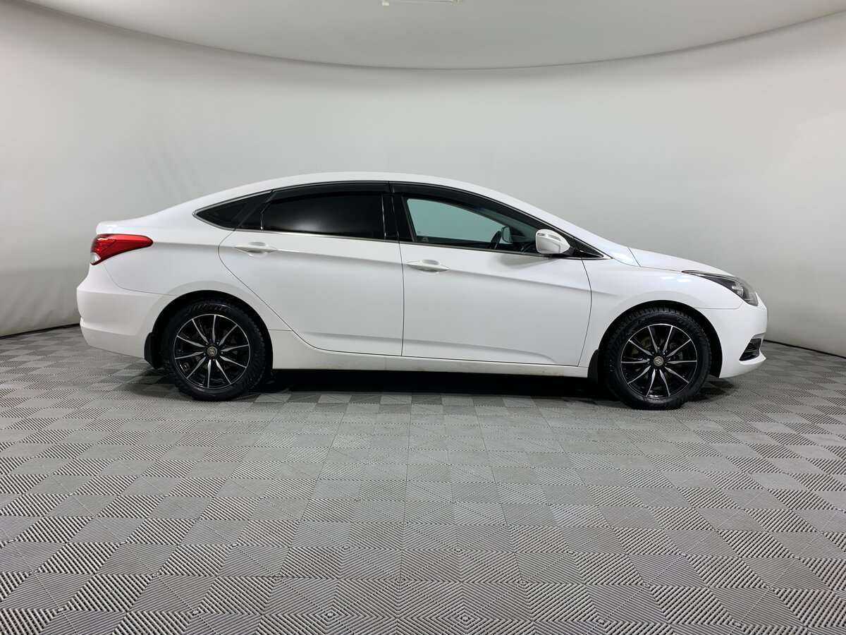 Купить Hyundai i40, 2015, 167 712 км.. Фото: #3