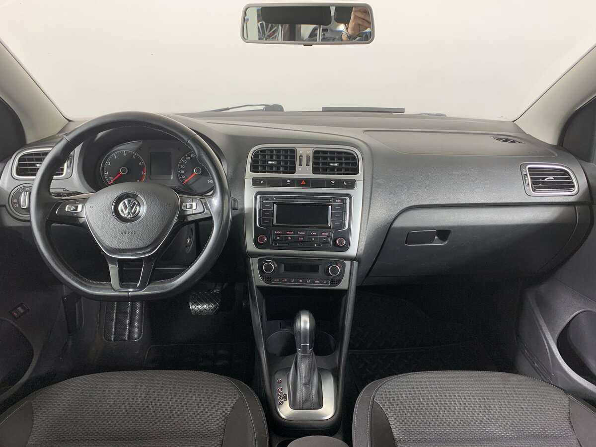 Купить Volkswagen Polo, 2015, 128 934 км.. Фото: #9