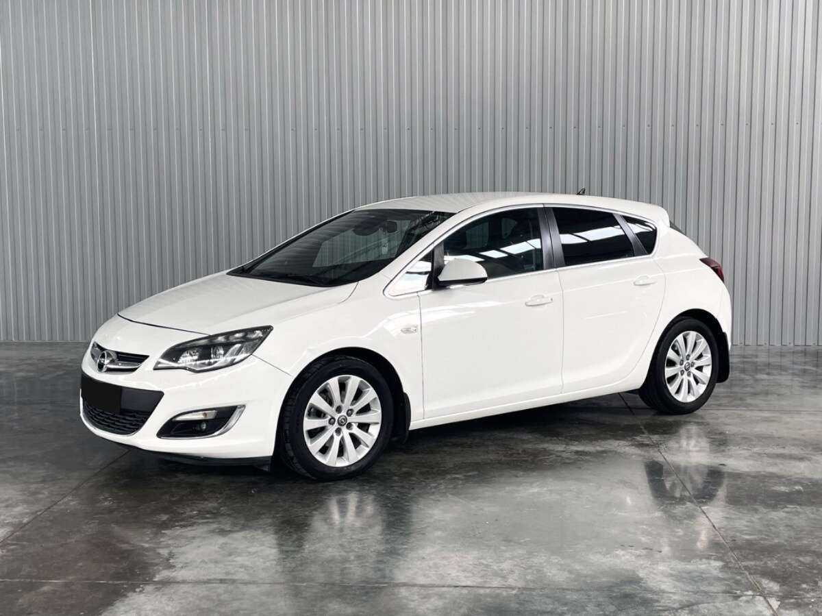 Купить Opel Astra, 2014, 145 050 км.. Посмотреть фото