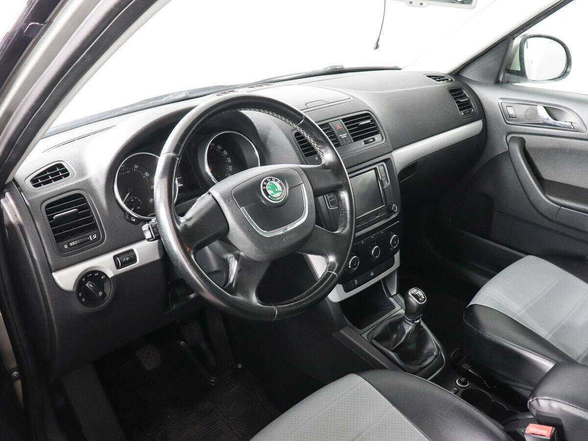 Купить Skoda Yeti, 2012, 137 843 км.. Фото: #8