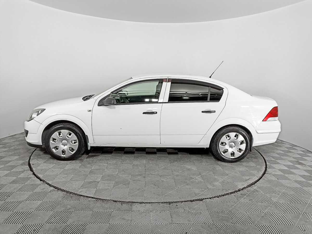 Купить Opel Astra, 2013, 170 567 км.. Фото: #7