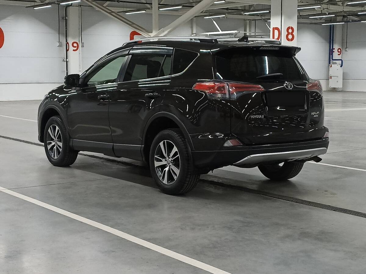 Купить Toyota RAV4, 2016, 221 837 км.. Фото: #6