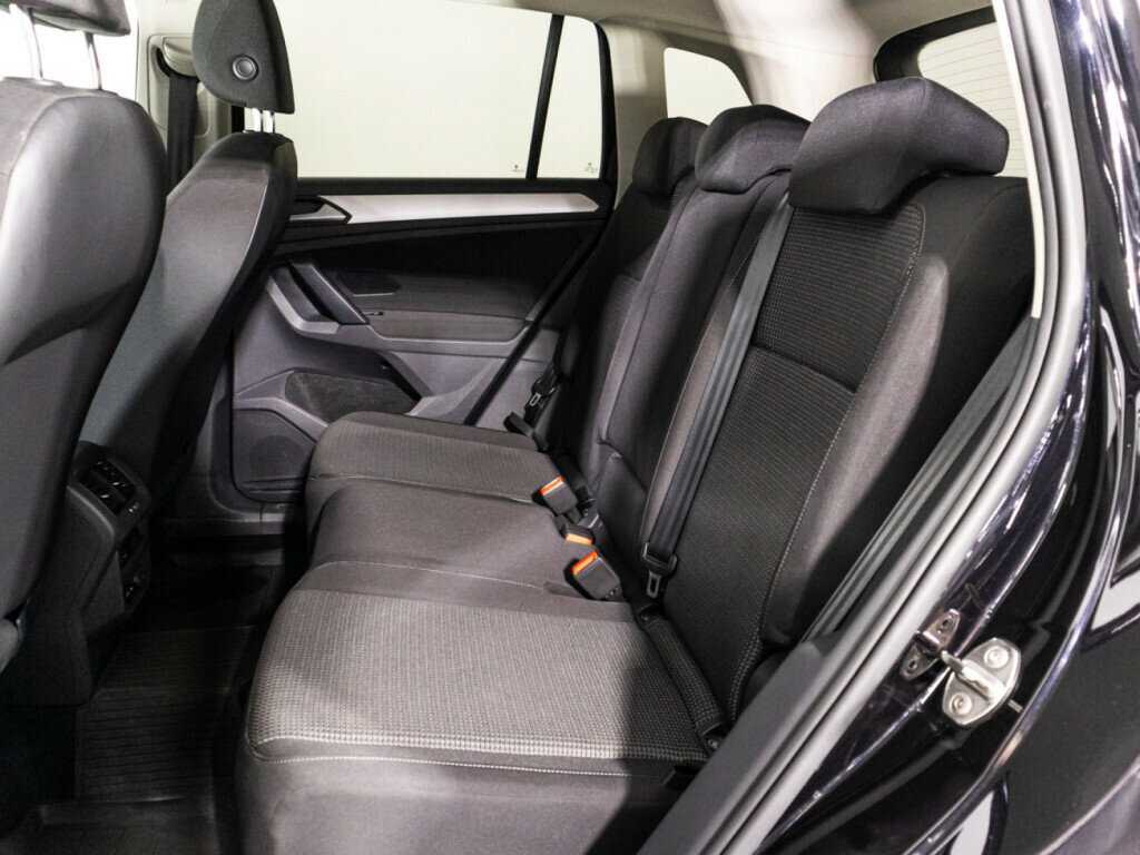 Купить Volkswagen Tiguan, 2020, 101 372 км.. Фото: #9