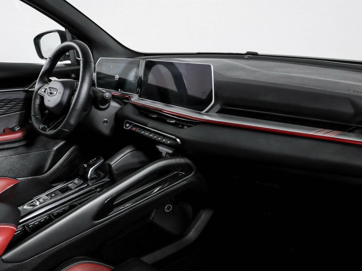 Купить Geely Coolray, 2023, 44 000 км.. Фото: #6
