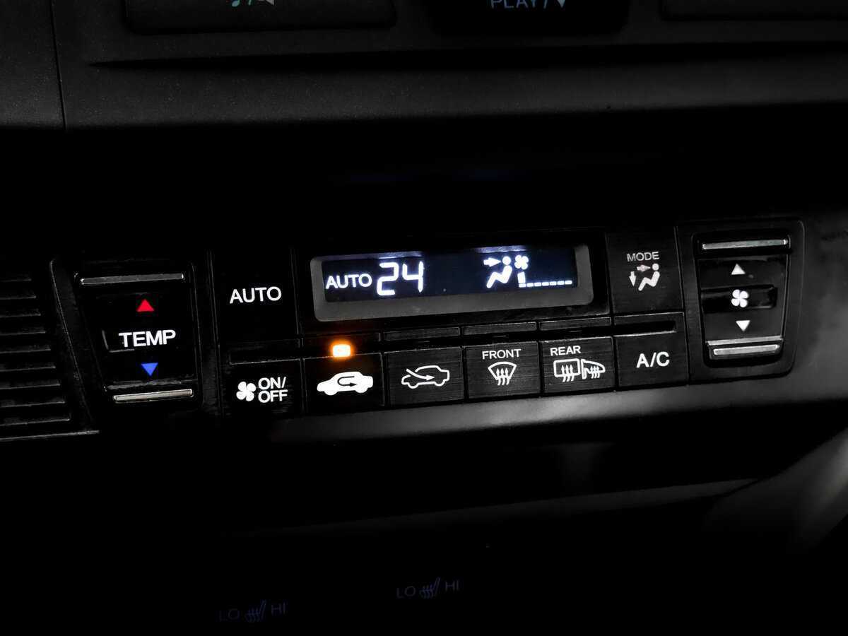 Купить Honda Civic, 2012, 334 116 км.. Фото: #22