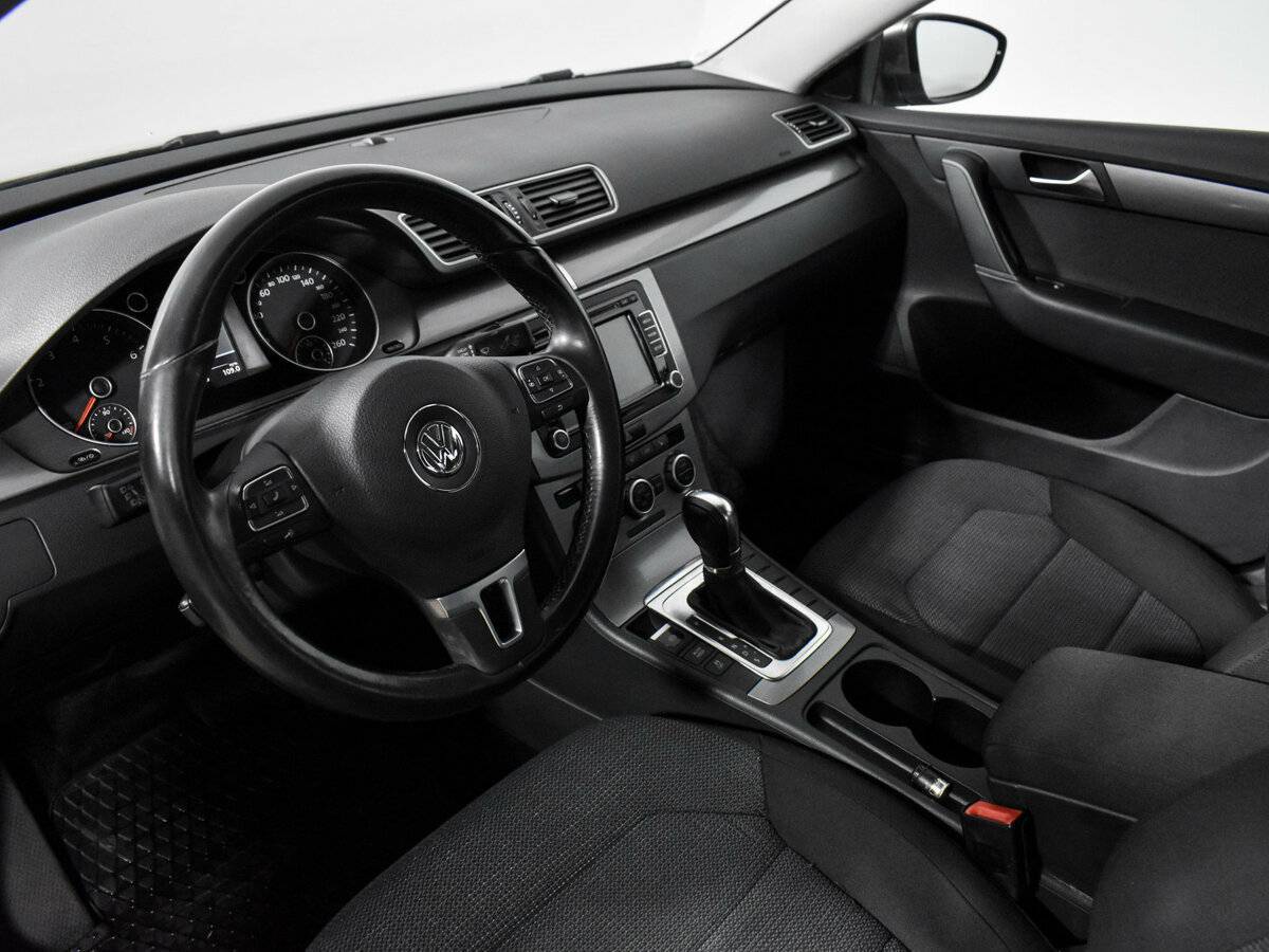 Купить Volkswagen Passat, 2012, 280 564 км.. Фото: #6