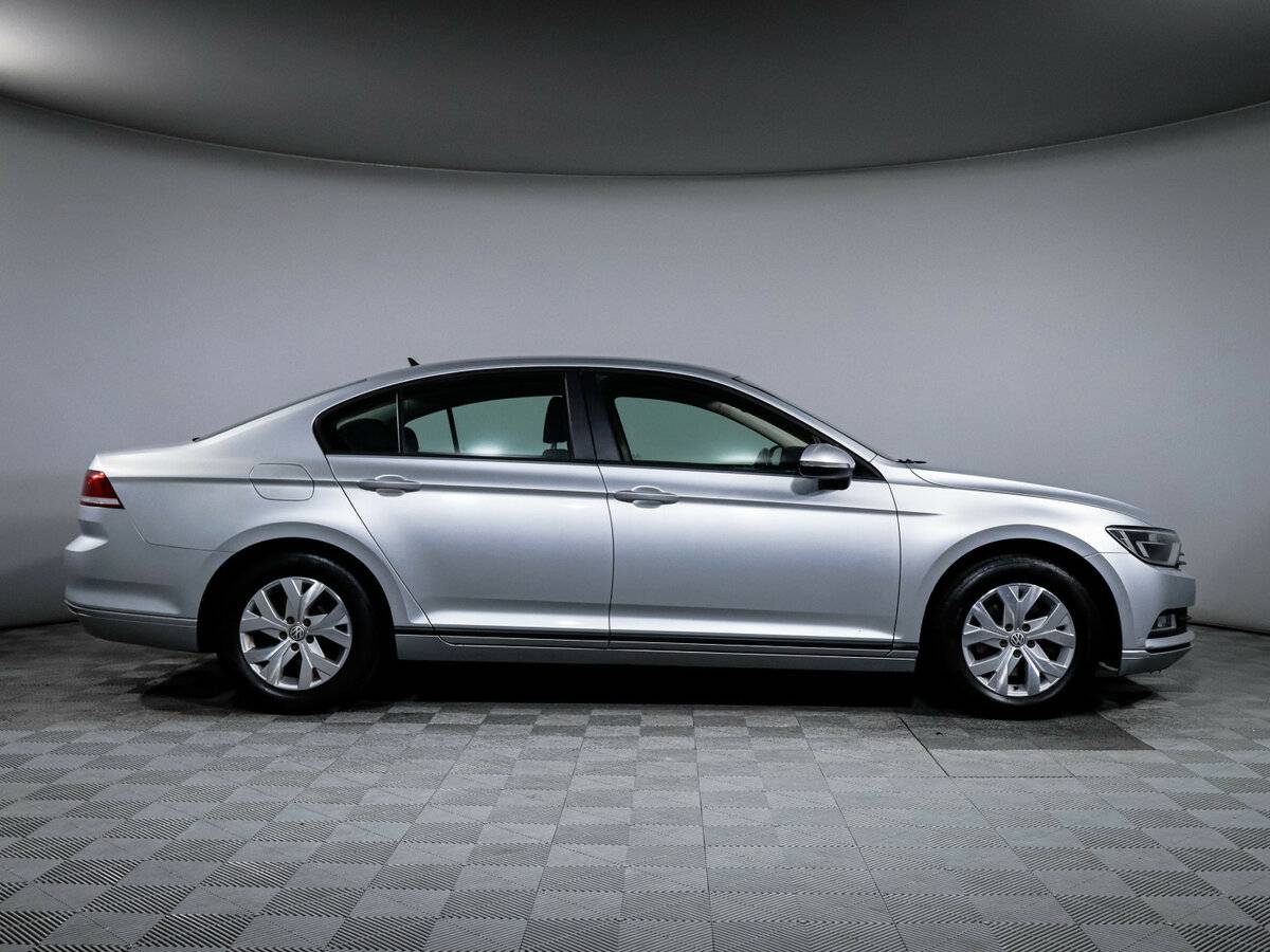 Купить Volkswagen Passat, 2017, 80 920 км.. Фото: #3
