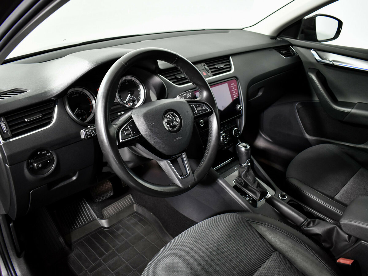 Купить Skoda Octavia, 2017, 111 174 км.. Фото: #8