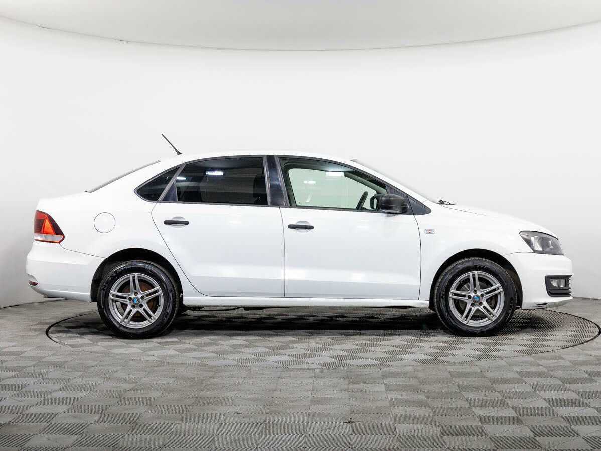 Купить Volkswagen Polo, 2015, 156 709 км.. Фото: #2