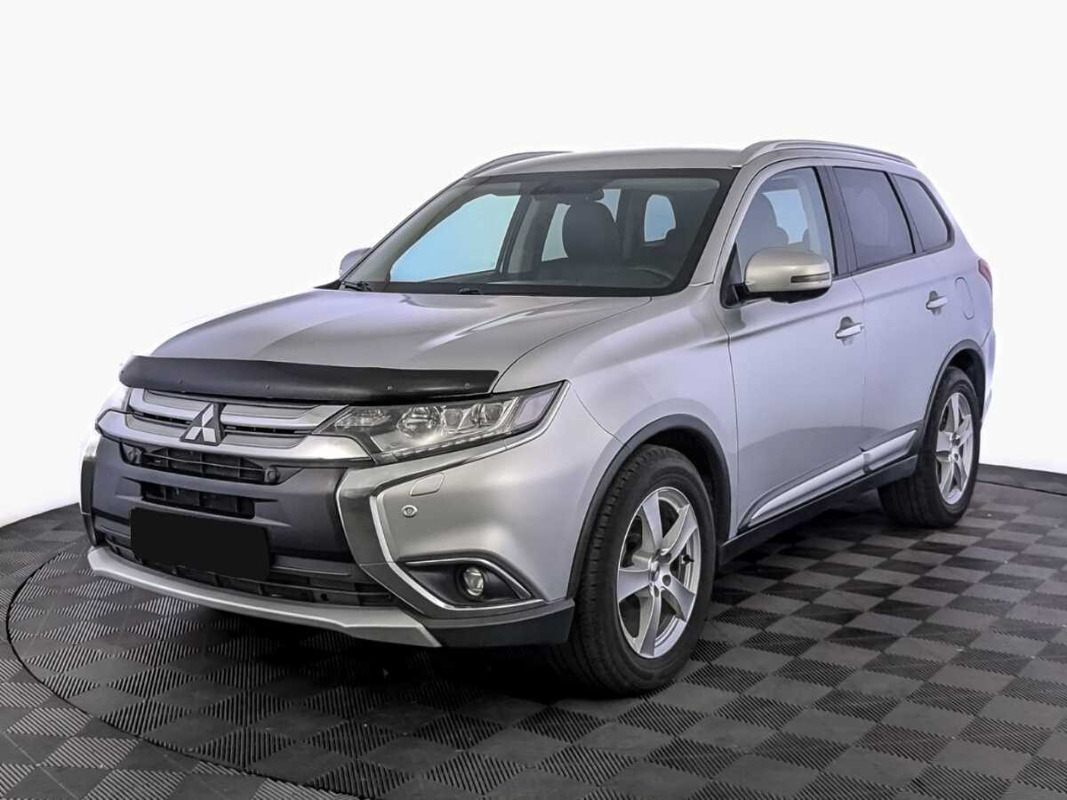 Купить Mitsubishi Outlander, 2017, 228 089 км.. Посмотреть фото