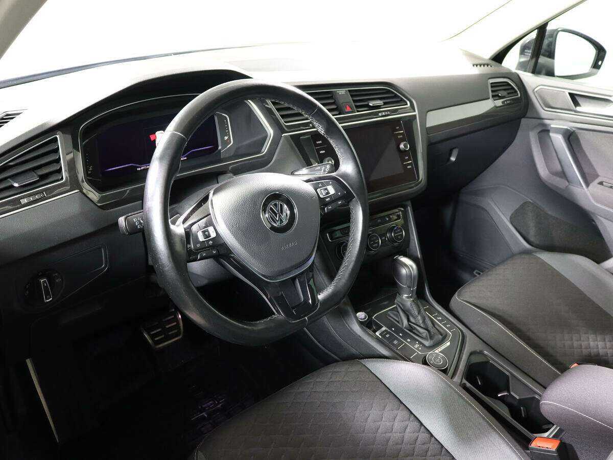 Купить Volkswagen Tiguan, 2018, 101 360 км.. Фото: #11