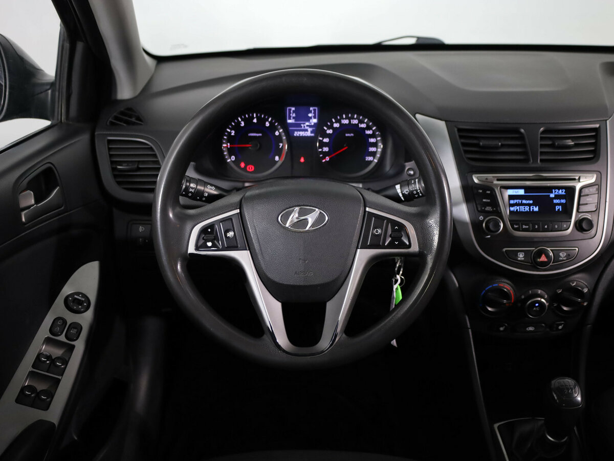 Купить Hyundai Solaris, 2016, 229 506 км.. Фото: #7